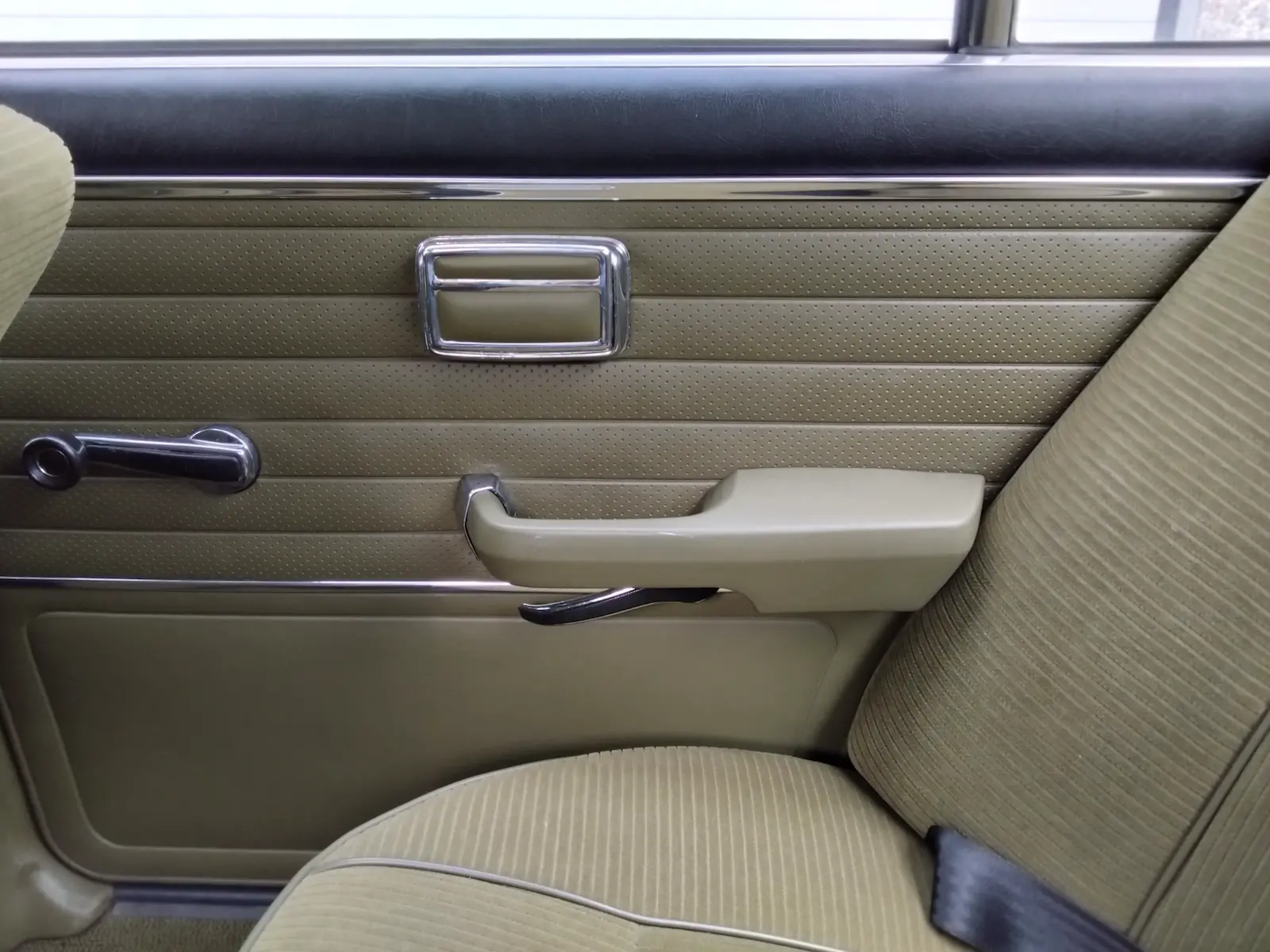 BMW E12 - 520/6 – Image 11